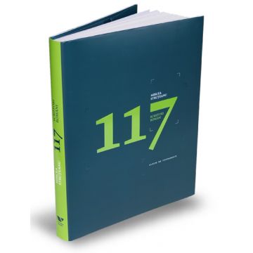 117 scriitori români. Album de fotografie
